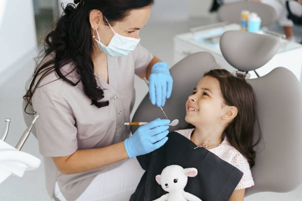Best Pediatric Emergency Dentist in Oak Hills, CA